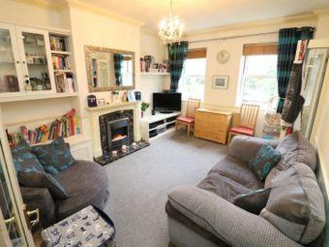 House for sale in Hillview, Surrey