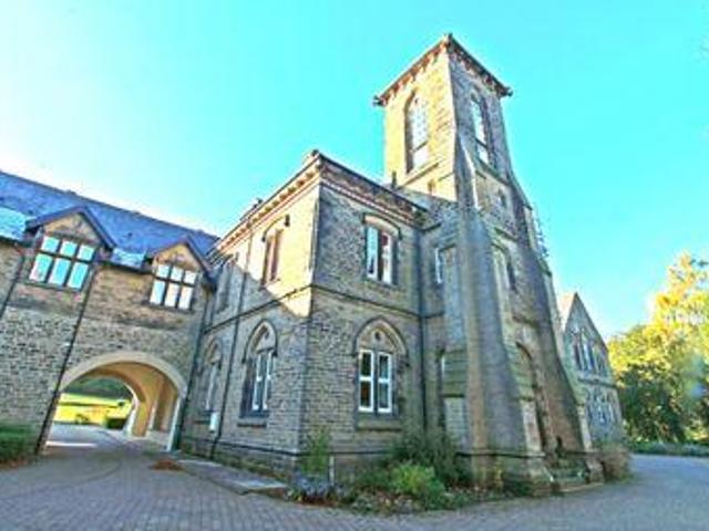 House for sale in Holmfirth, West Yorkshire
