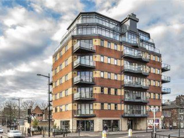 House for sale in Brayford, Lincolnshire