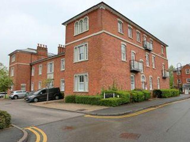 House for sale in Stone, Baswich