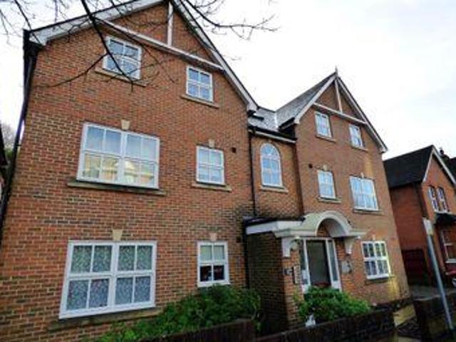 House for sale in Farnborough, Rushmoor