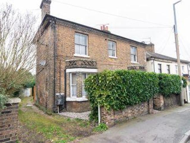 House for sale in Navestock Side