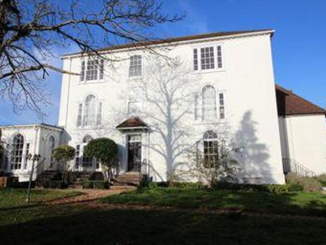 House for sale in Aldershot, Hampshire