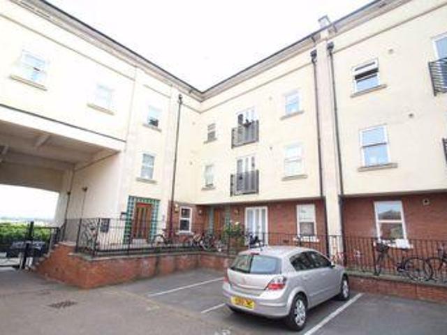 House for sale in Feckenham, City Of Bristol