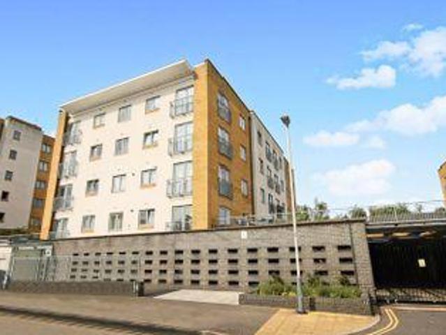 House for sale in Northolt, Greater London