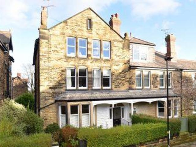 House for sale in Harrogate, North Yorkshire