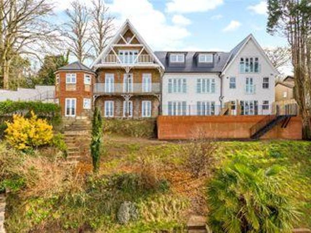 House for sale in Warlingham