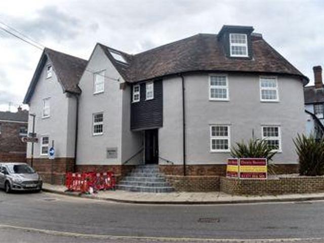 House for sale in Duton Hill