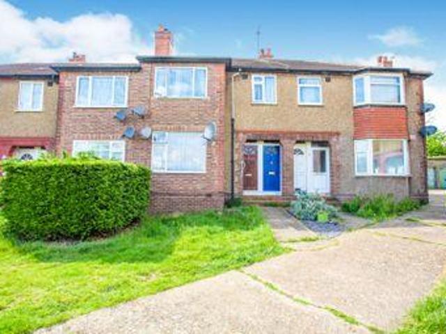 House for sale in Northolt, Greater London