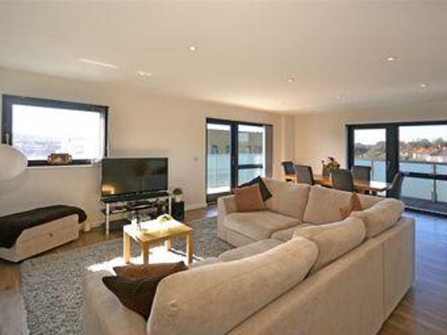 House for sale in Wembley, Greater London