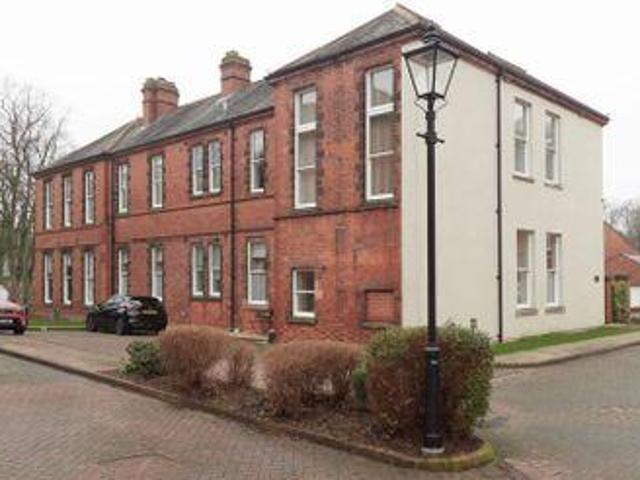 House for sale in Kingsley Moor, Staffordshire