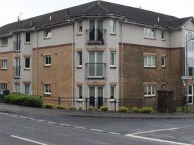 House for sale in Alexandria, Scotland