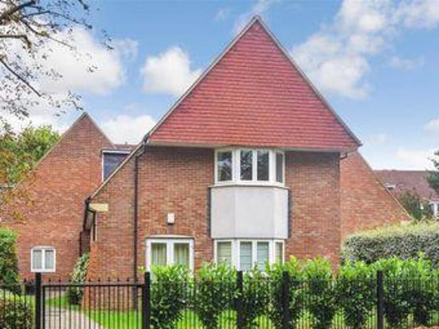 House for sale in Red Hill, Surrey