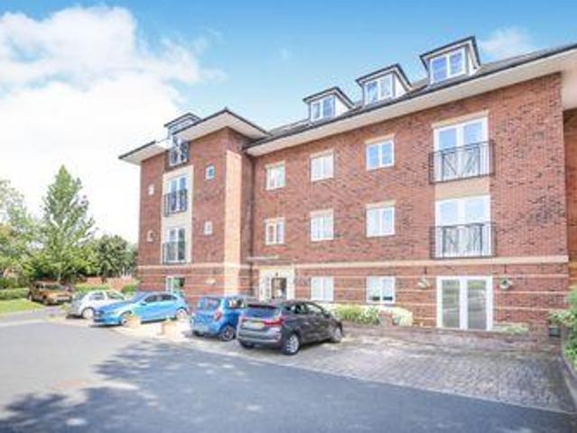 House for sale in Stourbridge, West Midlands