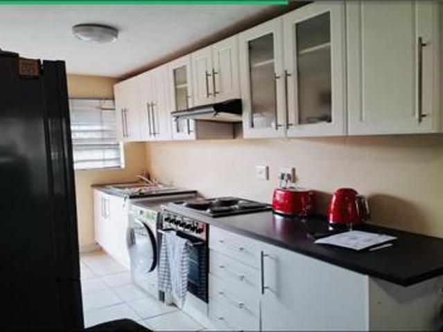 Apartment for sale in Seaview, Kwazulu-natal