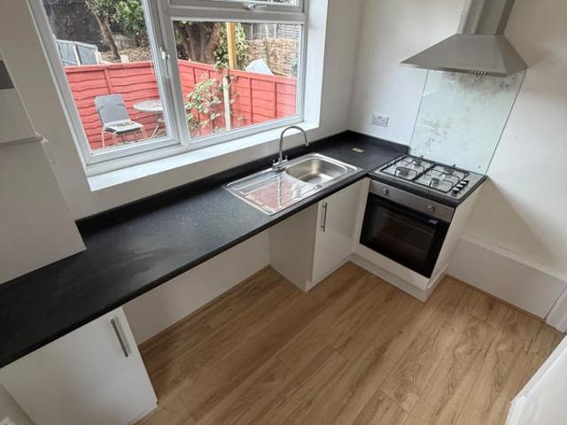 Apartment for rent in London Borough of Redbridge, Greater London