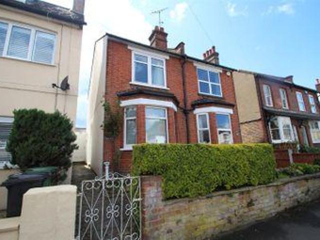 House for rent in Pouchen End, Hertfordshire
