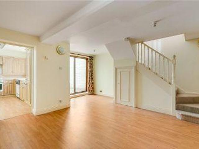 House for rent in Lyons, Greater London