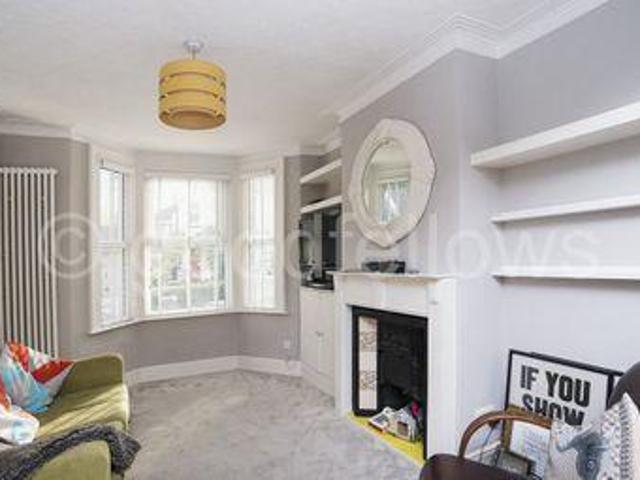 House for rent in Surrey
