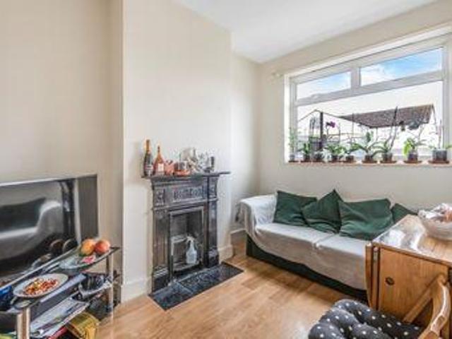 House for rent in Lyons, Greater London