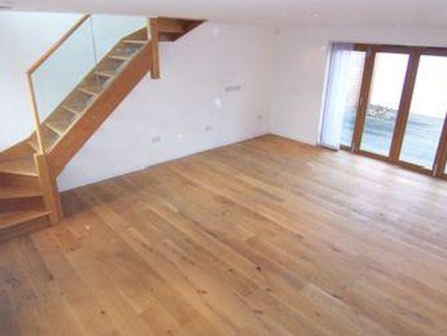 House for rent in Worcester Park, Greater London