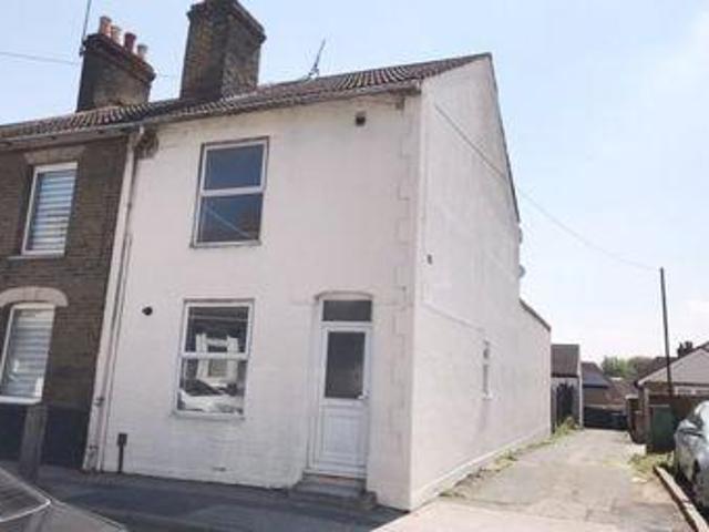 House for rent in Oad Street, Kent