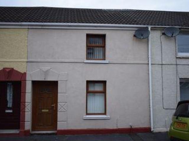 House for rent in Llanelli, Wales