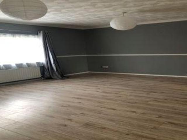 House for rent in Rossmore, Cheshire