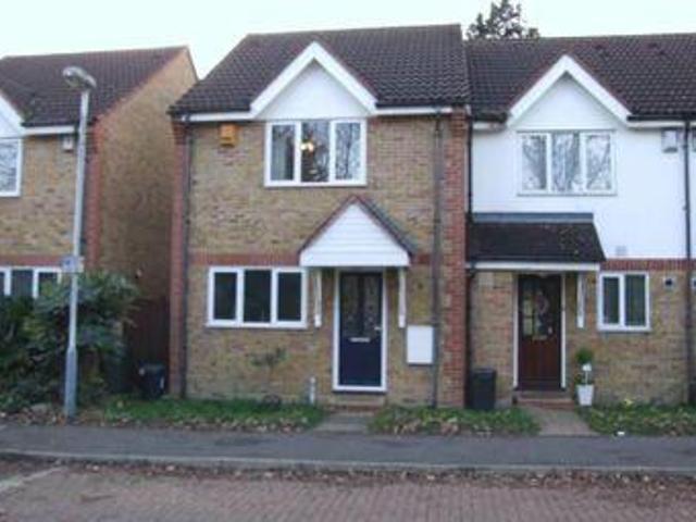 House for rent in London Borough of Harrow, Greater London