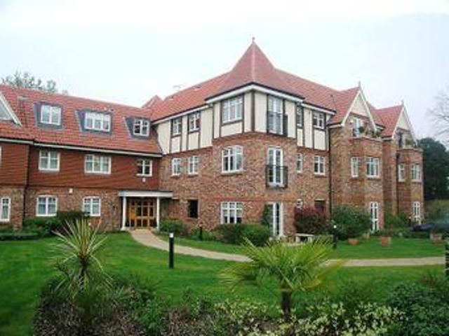 House for rent in Weybridge, Elmbridge