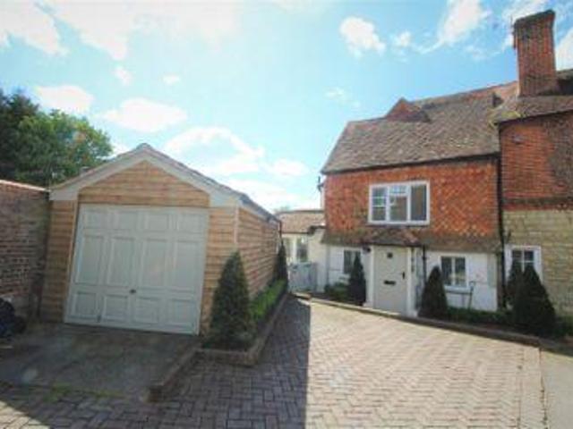 House for rent in Fole, Surrey