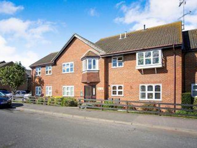 House for sale in Oad Street, Kent