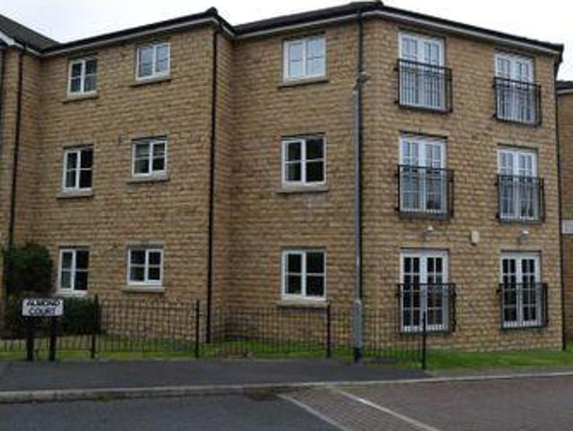 House for sale in Halifax, West Yorkshire