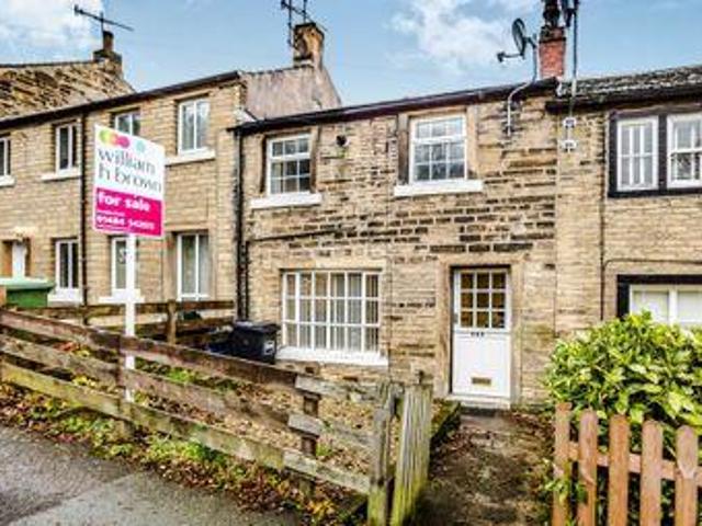 House for sale in Huddersfield, West Yorkshire