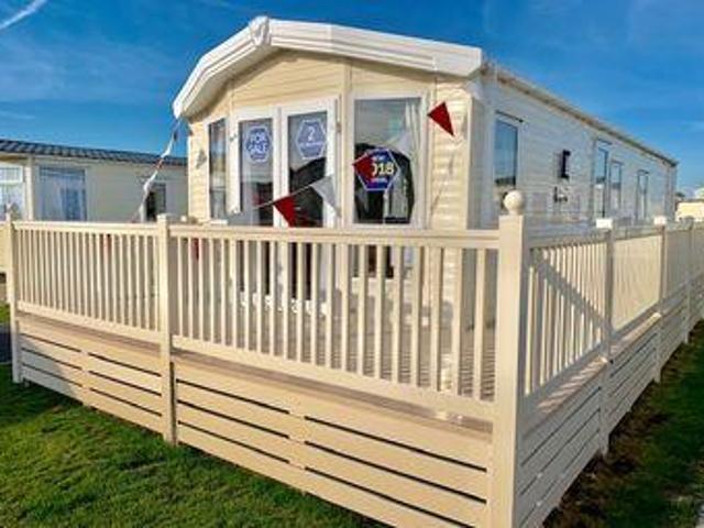 House for sale in Dale Hill, Essex