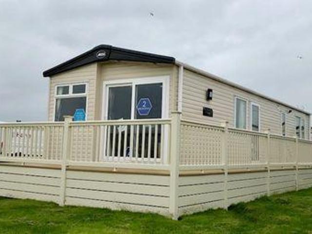 House for sale in Dale Hill, Essex