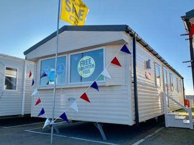 House for sale in Dale Hill, Essex