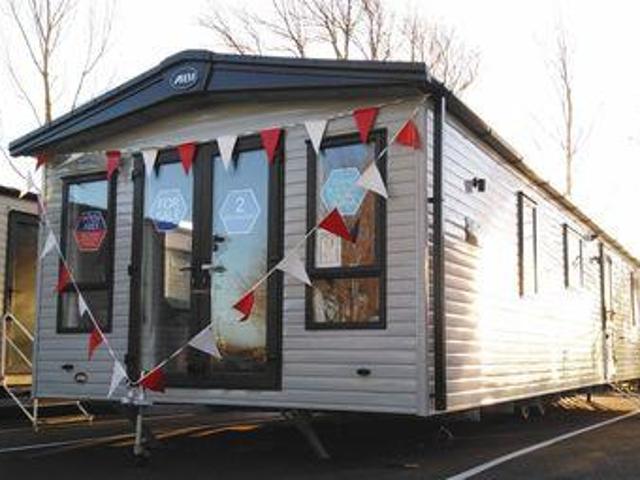 House for sale in Dale Hill, Essex