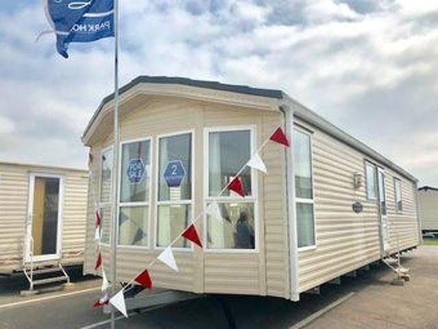 House for sale in Dale Hill, Essex