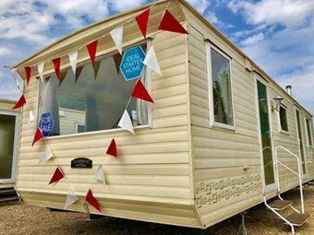 House for sale in Dale Hill, Essex