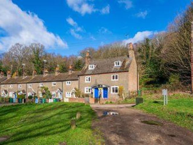 House for sale in Red Hill, Surrey