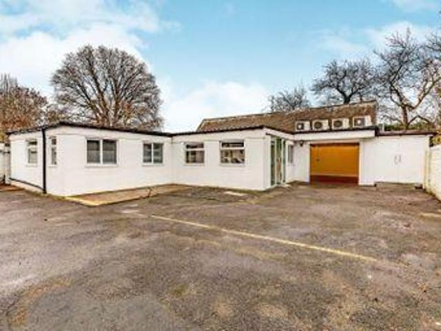 House for sale in Hillview, Surrey