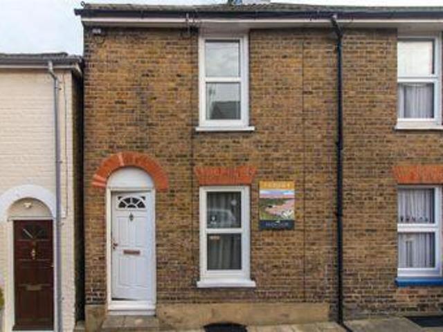 House for sale in Oad Street, Kent