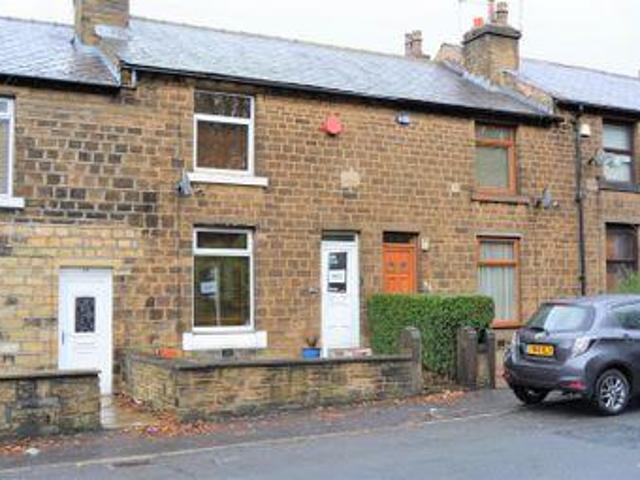 House for sale in Huddersfield, West Yorkshire