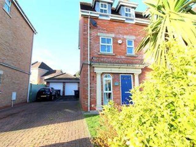 House for sale in Higher Bartle, Lancashire