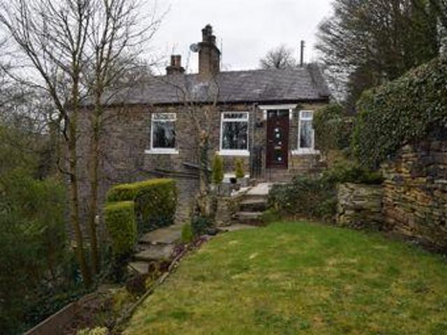 House for sale in Halifax, West Yorkshire