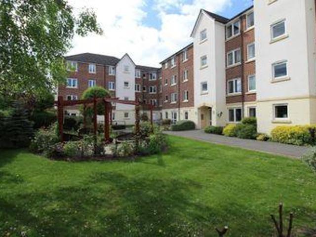 House for sale in Aldershot, Hampshire