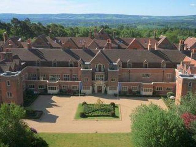 House for sale in Littlecote, West Sussex