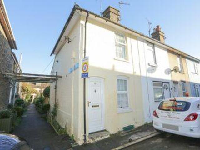 House for sale in Oad Street, Kent
