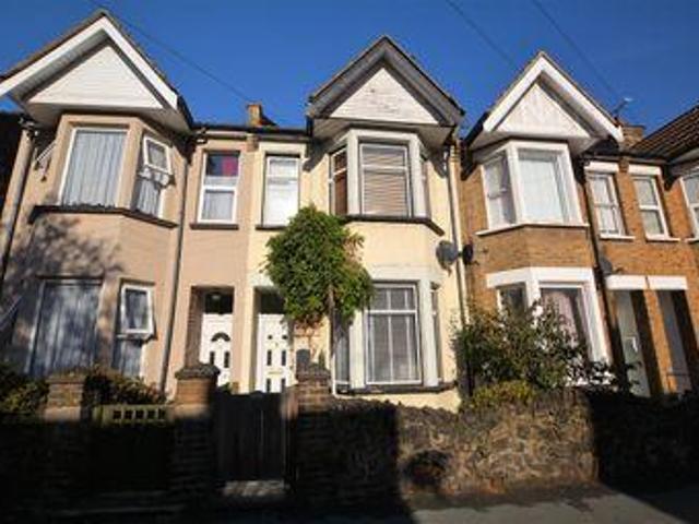 House for sale in Southend-on-Sea, Alton Barnes